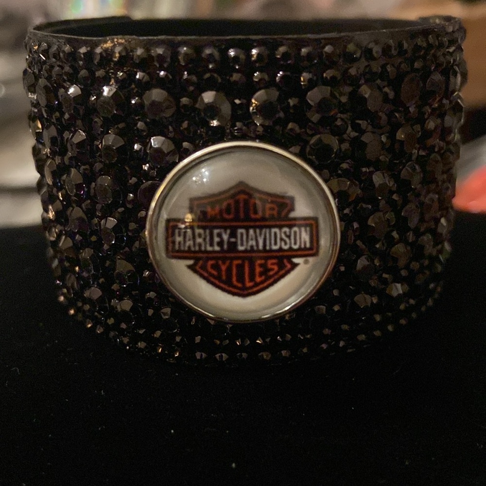 - HD Black Bling Bracelet